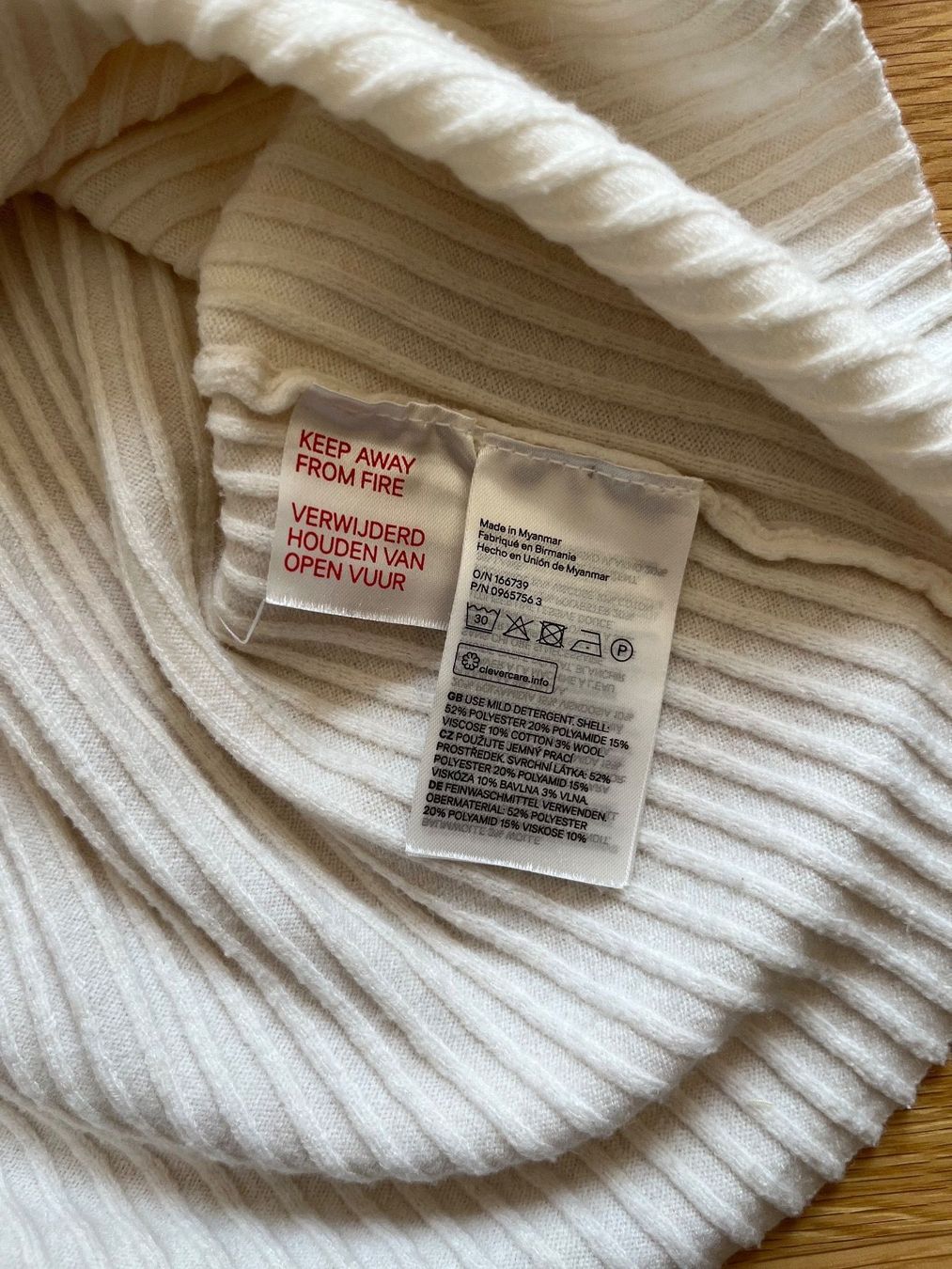 H&M Blusen: H&M Shirt Gr. L – Gebraucht aus Interlaken von fbnscl 2