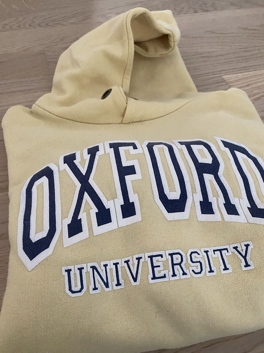Maglioni & Felpe: Oxford hoodie – Usato da Territet venduto da gai_5phl