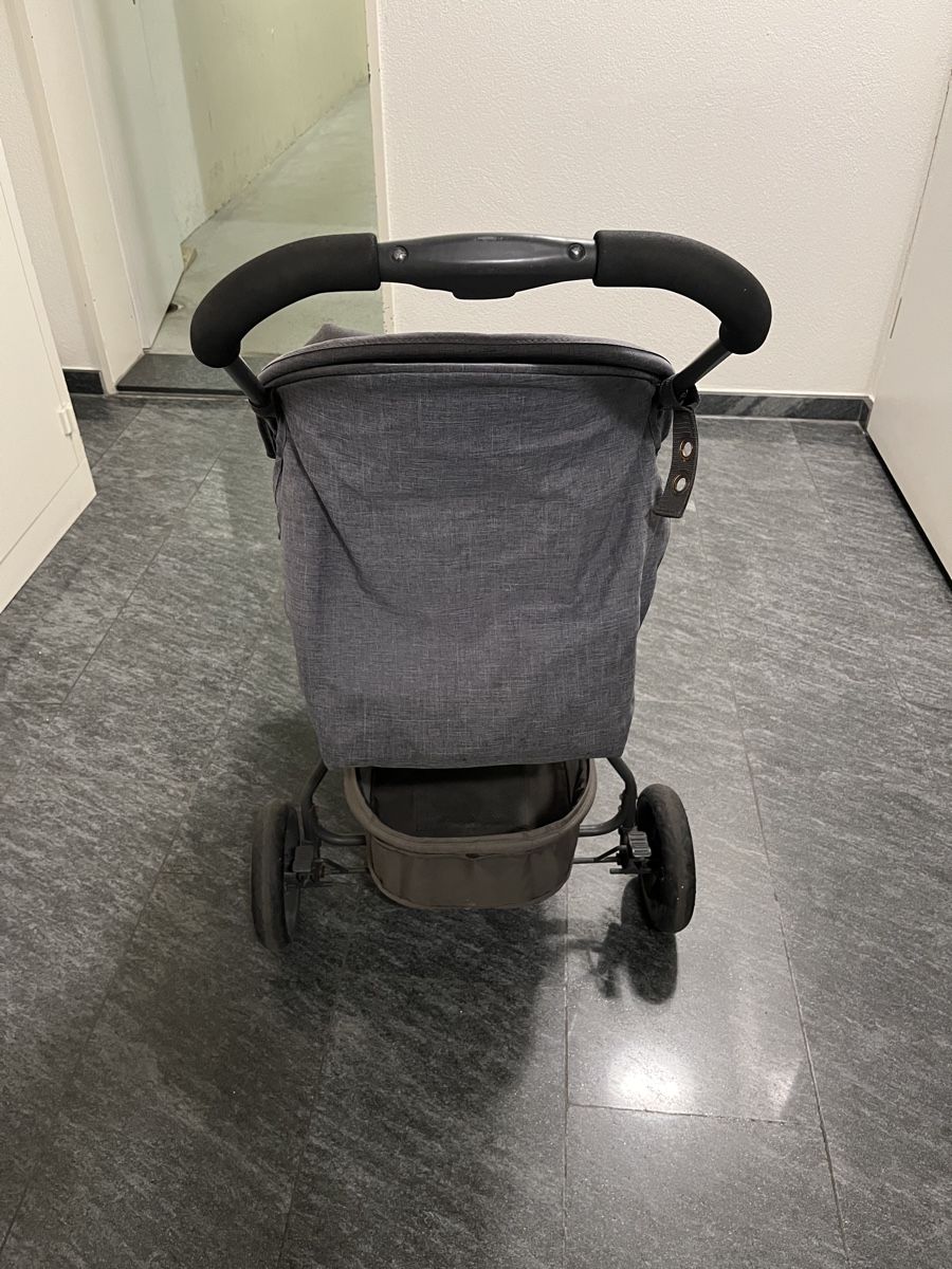 Kinderwagen: Kinderwagen Circle grau – Gebraucht aus Küsnacht ZH von imaxc 4