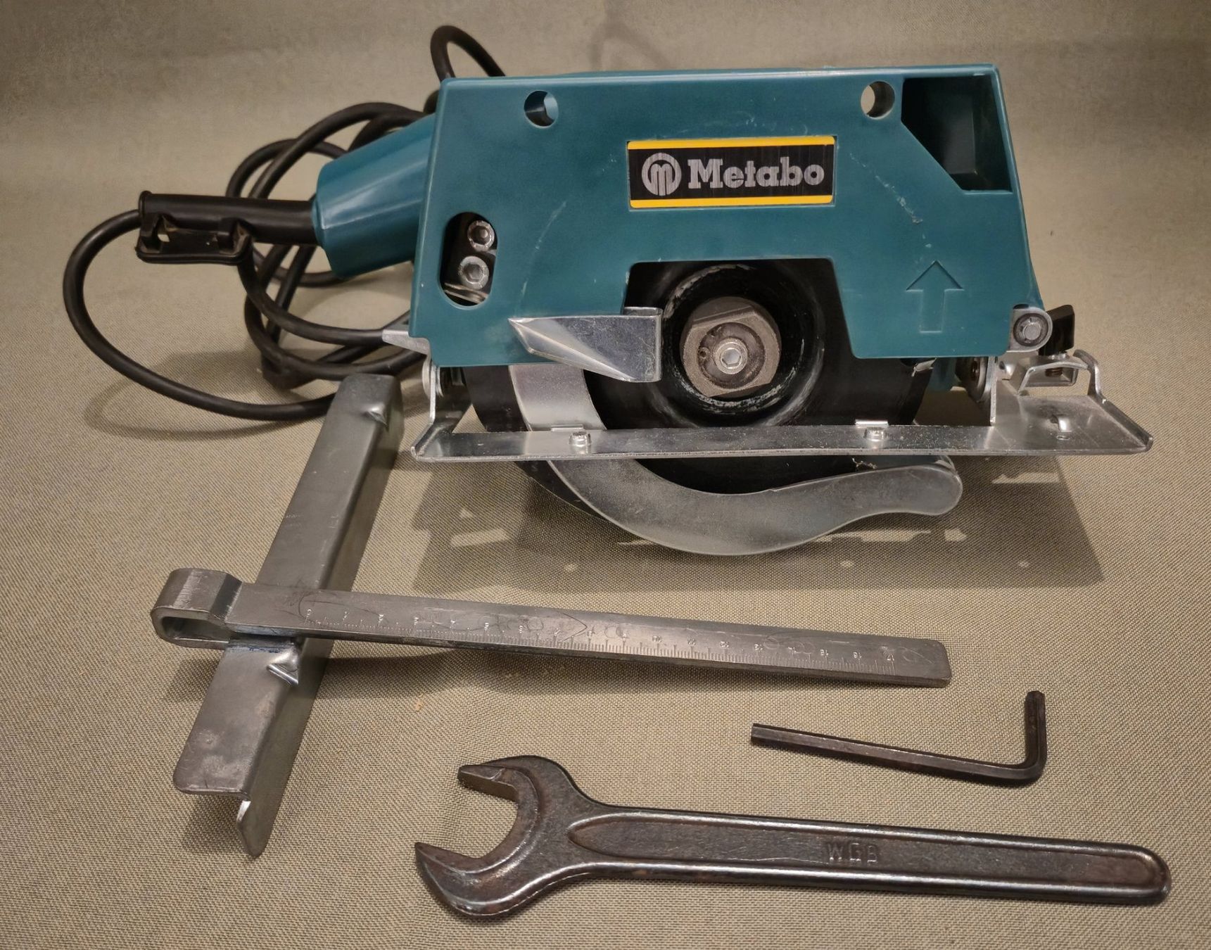 Sägen: Metabo Handkreissäge Ks 40 S-automatic – Gebraucht aus Jona von brackets
