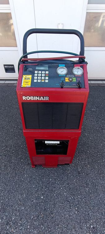 Klimaservicegerät Robinair R134 a DEFEKT! (Defekt) in Volketswil für ...