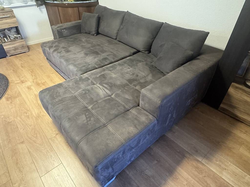 Divani: Ecksofa / Wohnlandschaft mit Ottomane – Usato da Aarburg venduto da Injac 1