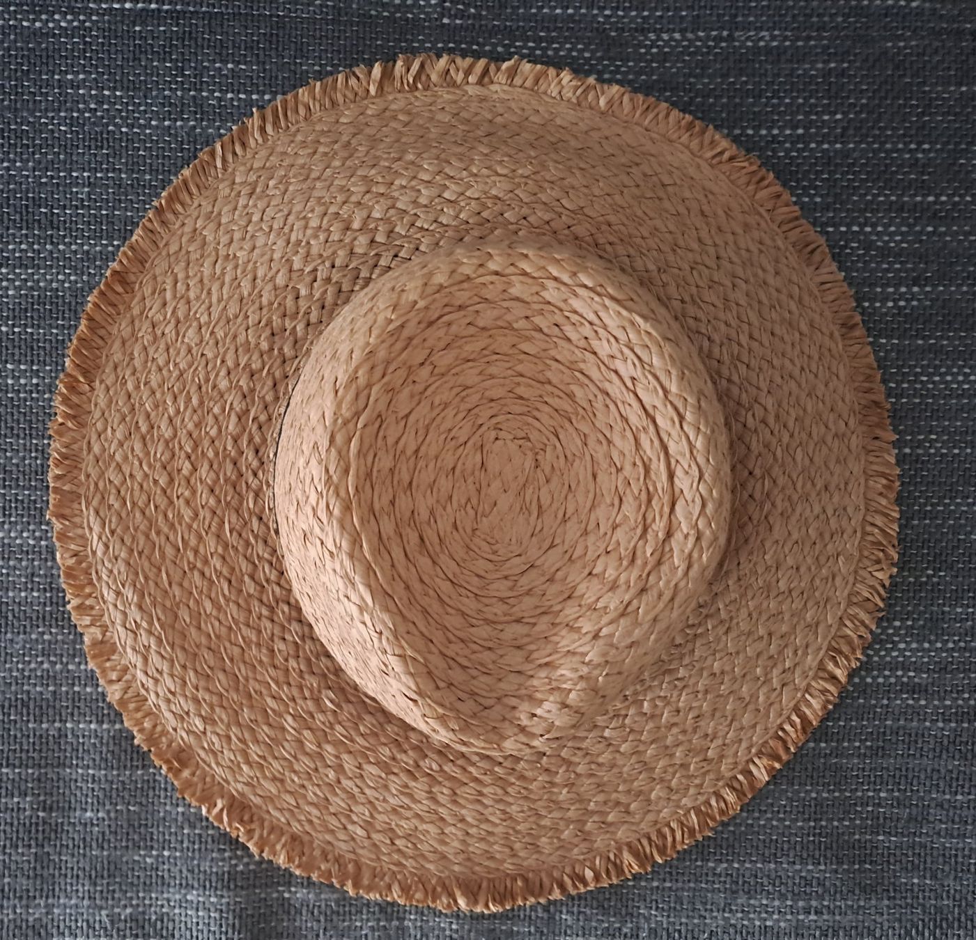 H&M Copricapi, berretti & cappellini: Damenhut L/58 – Usato da Feuerthalen venduto da kigo87 1