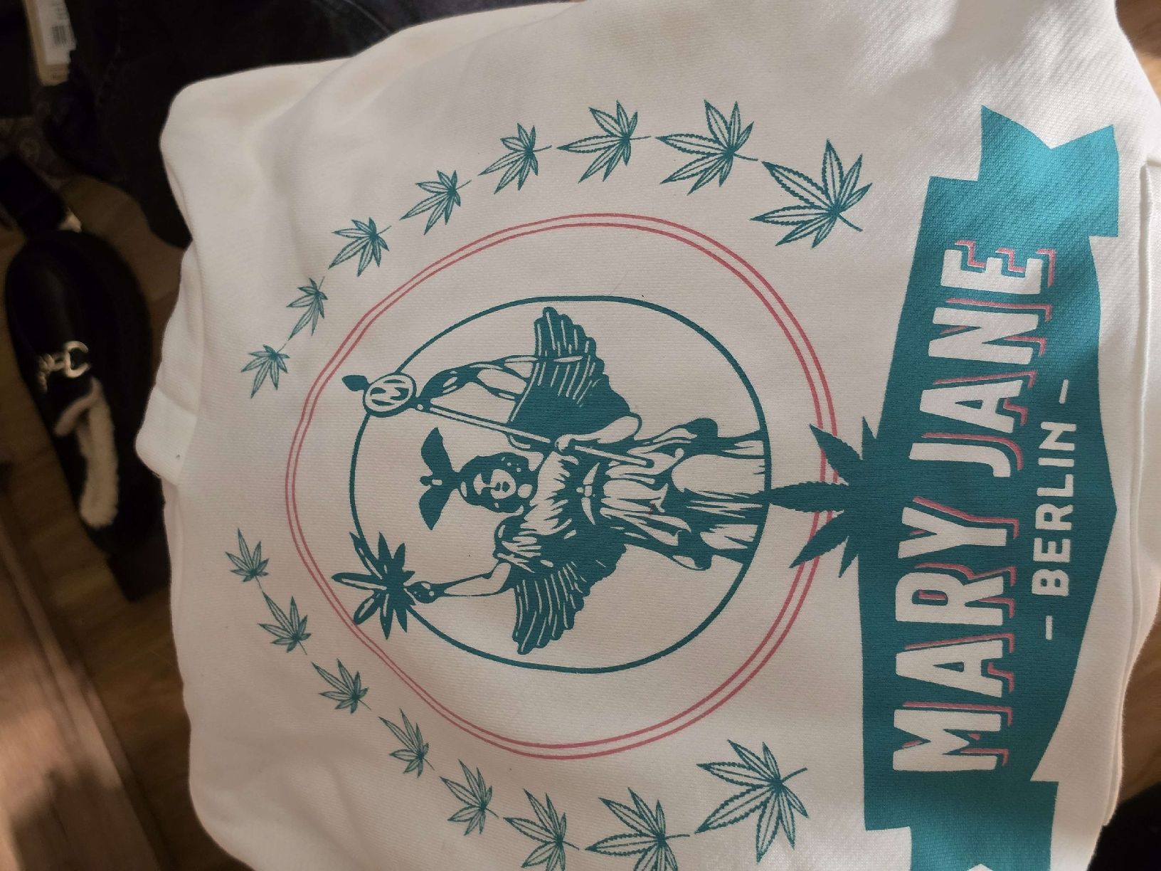 Pulls & Sweat-shirts: pullover Mary Jane Berlin weiss ungebraucht und schwarz – Neuf (Voir description) à Buchs AG par lan_6ykc