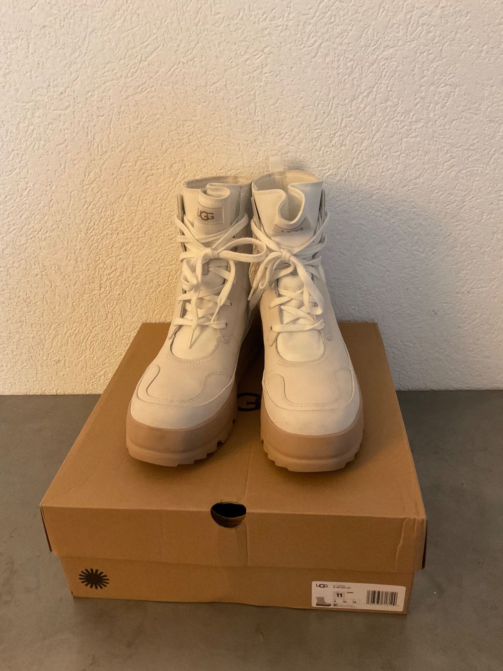 Ugg Damenschuhe: UGG pt. 42 – Neu (gemäss Beschreibung) aus Chippis von Mecla 1