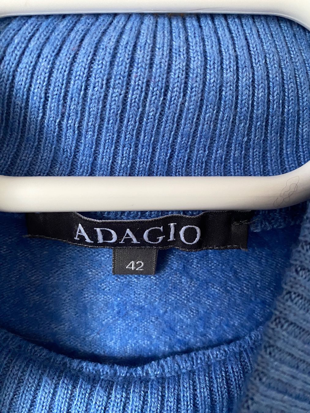 Maglioni & Felpe: Pullover Adagio blau gestreift ca. Grösse 36 50% Merino – Usato da Balgach venduto da liv_s9xj 1