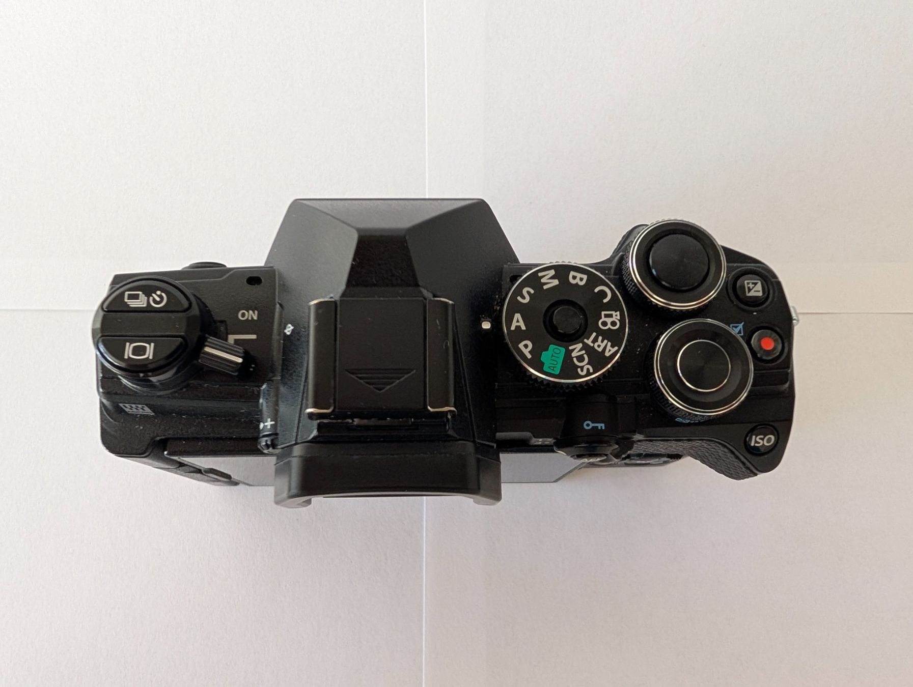 OM System Fotocamera: OM System OM-5 in Top Zustand – Usato da Männedorf venduto da BritscheO 3