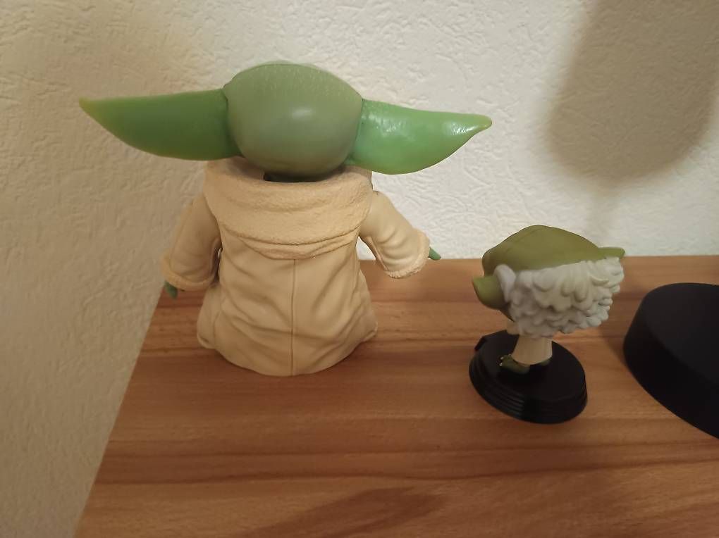 Figuren: 2 Star Wars Figuren – Gebraucht aus Olten von Slaven_Todorovic 2