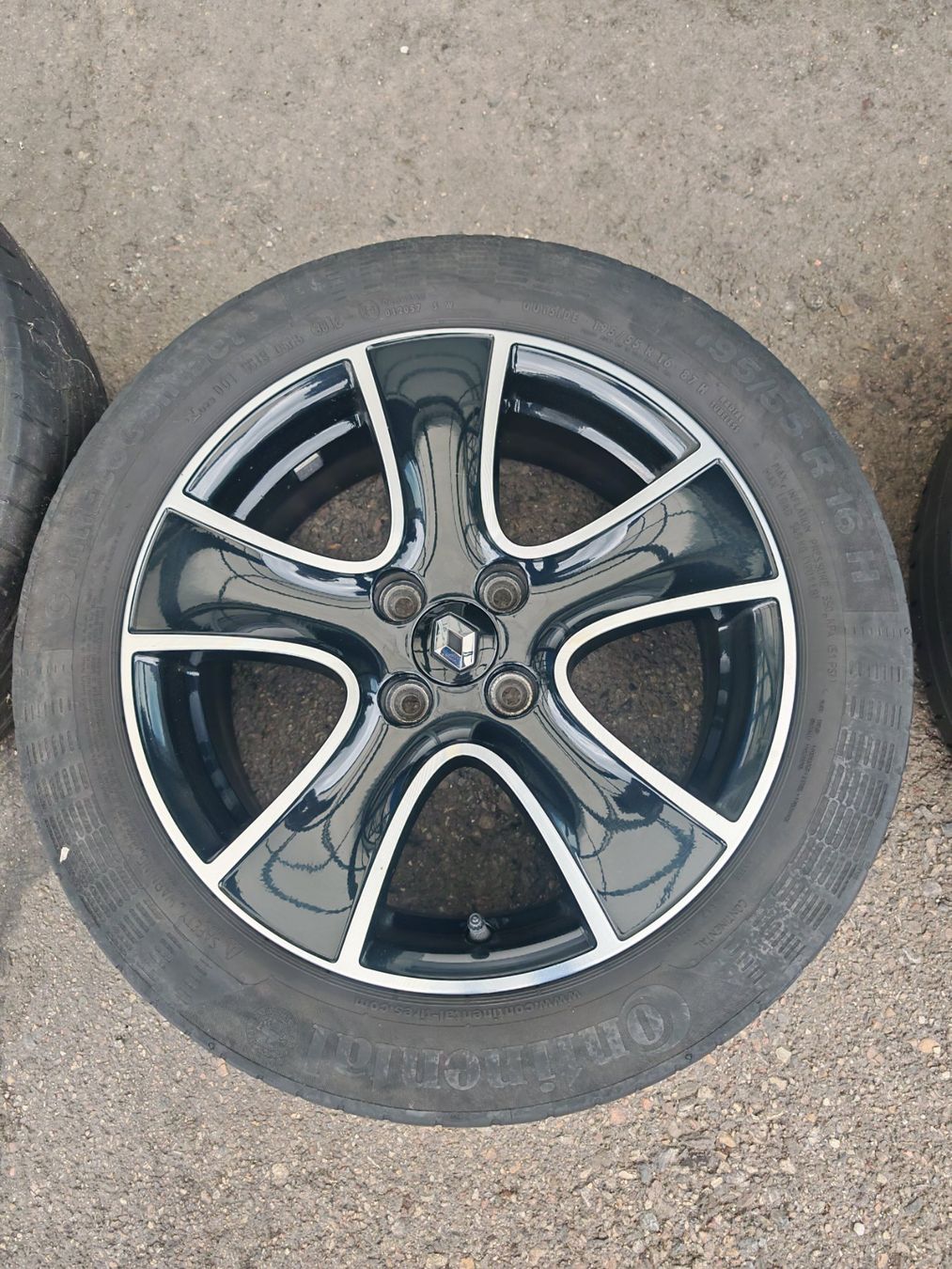 Renault Pneumatici & Ruote complete: Renault Räder 6.5x16 – Usato da Richenthal venduto da maenggi16 2