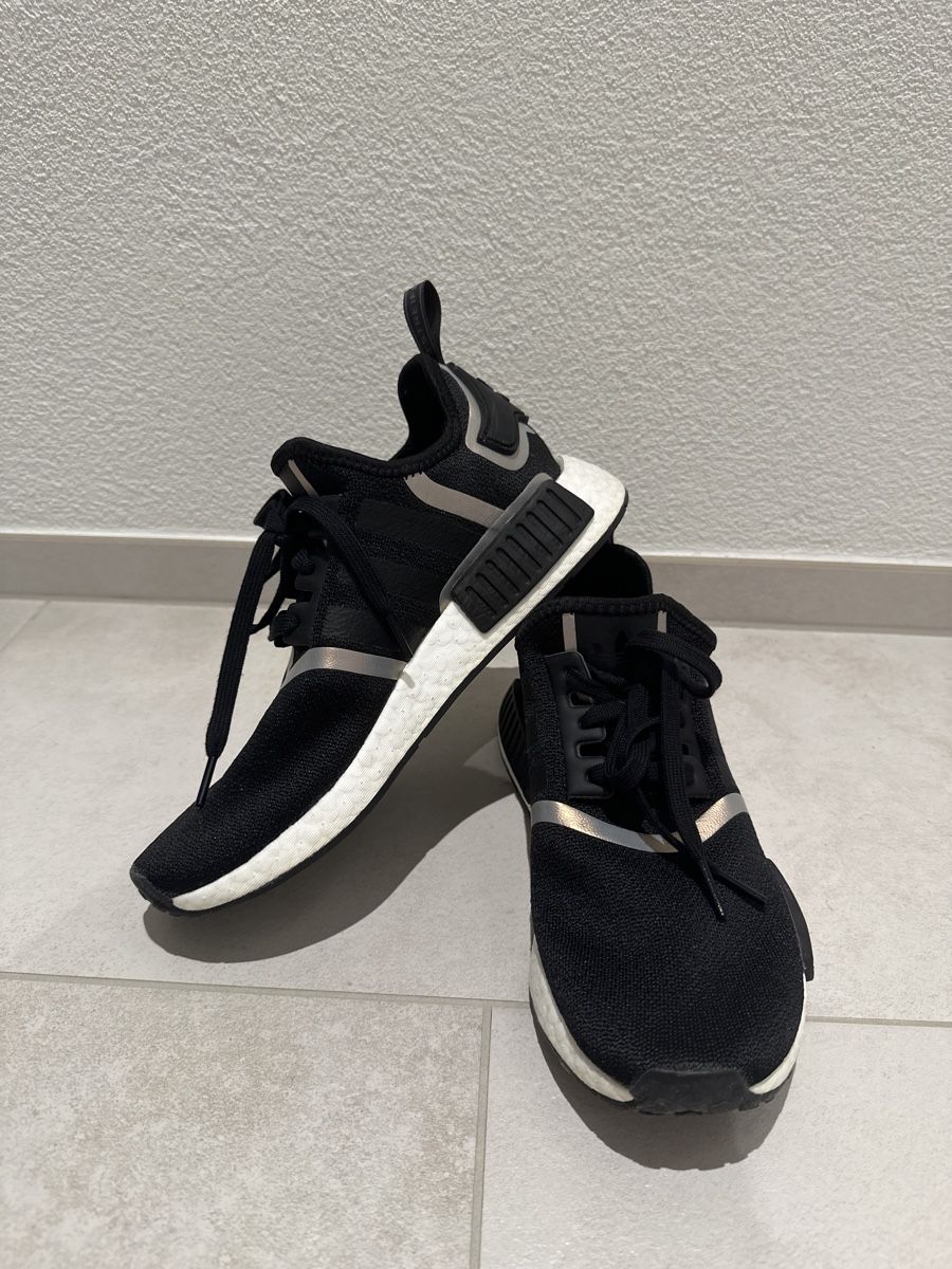 Adidas Damenschuhe: Adidas Damen NMD schwarz – Gebraucht aus Zug von Hehe