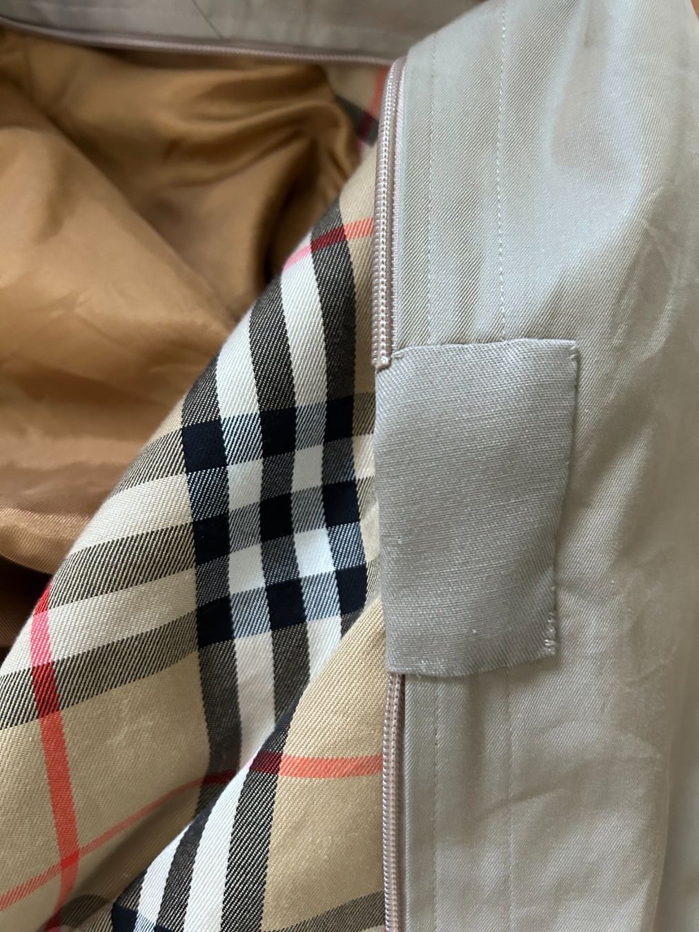 Burberry Manteaux: Burberry Mantel – D'occasion à St. Gallen par look-twice 7
