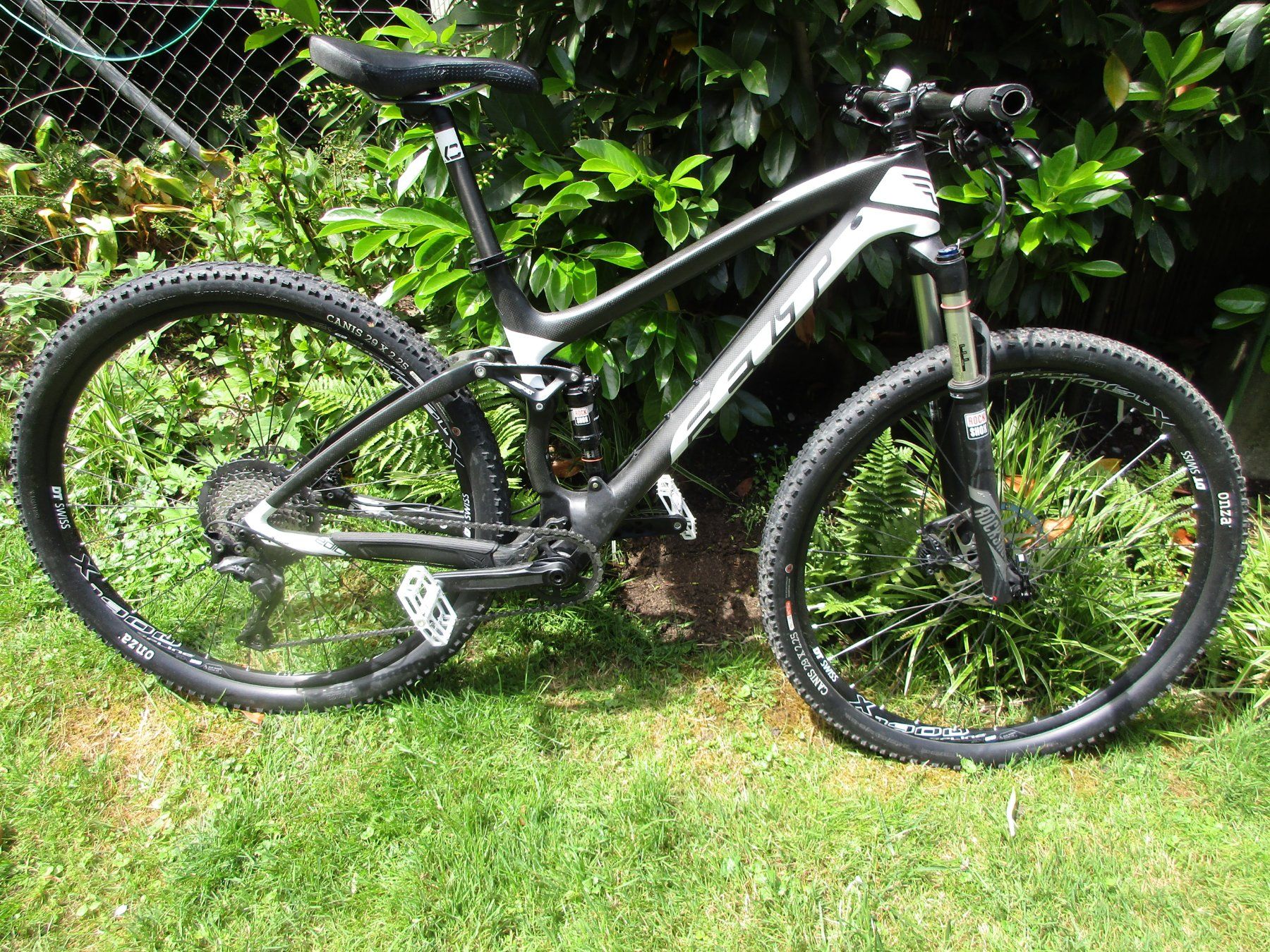 Biciclette: Fully MTB FELT EDICT Nine 2 voll Carbon Gr M 29" – Usato da Ottikon venduto da Locomotive01 1