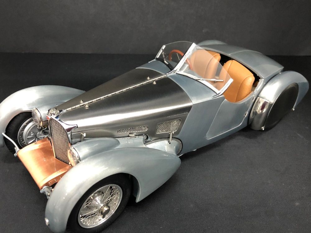 Bugatti Type 57 SC Corsica Roadster 1938 – CMC 1/18 – édition Limitée – Comme Neuf