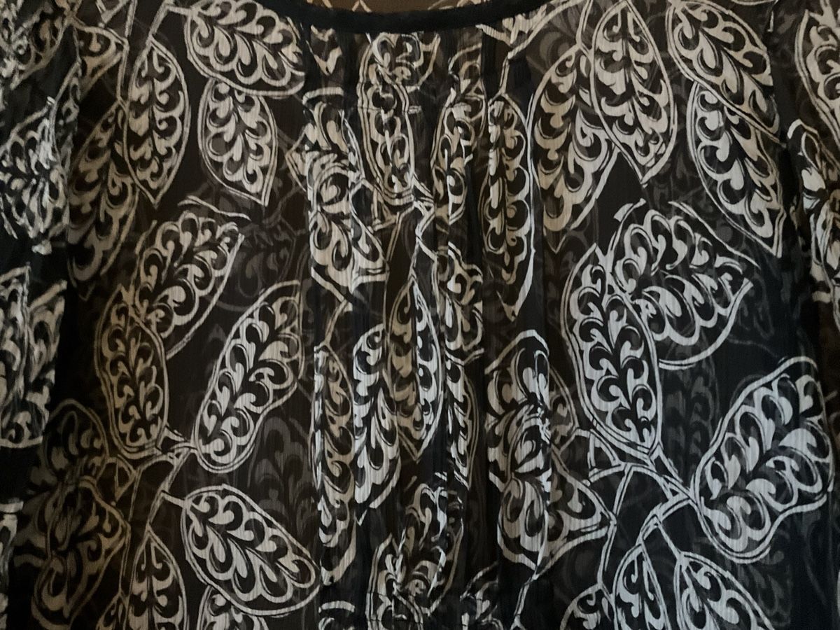 Tuniche: Blouse en soie t.38 – Usato da Murten venduto da Louis1954 1