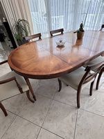Esstisch, Mahagoni, ausziehbar, im klassischen Stil