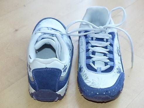 Scarpe per ragazze: Baskets violettes fille taille 33 – Usato da Versoix venduto da oliviera71 1