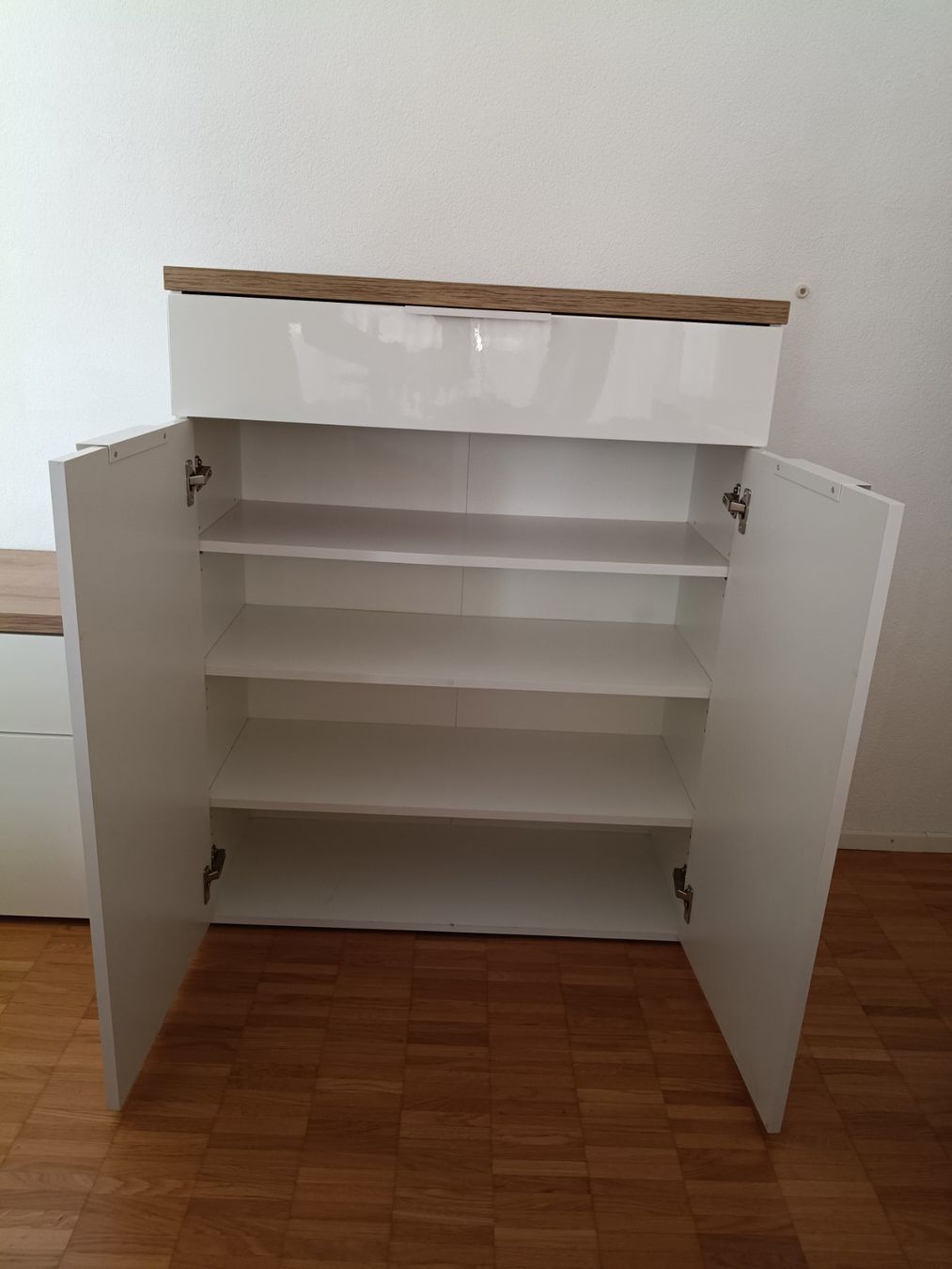 Cassettiere: Kommode/Schuhschrank Hochglanz weiss 2-teilig – Usato da Zürich venduto da r_b24mt 3