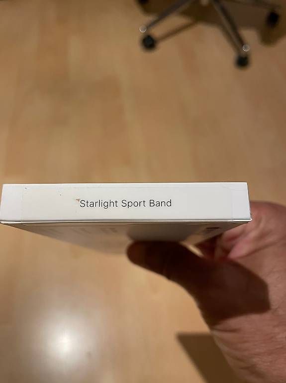 Bracciali & Braccialetti: Apple Armband/ Leather Sleeve – Usato da Stein am Rhein venduto da Lembu 3