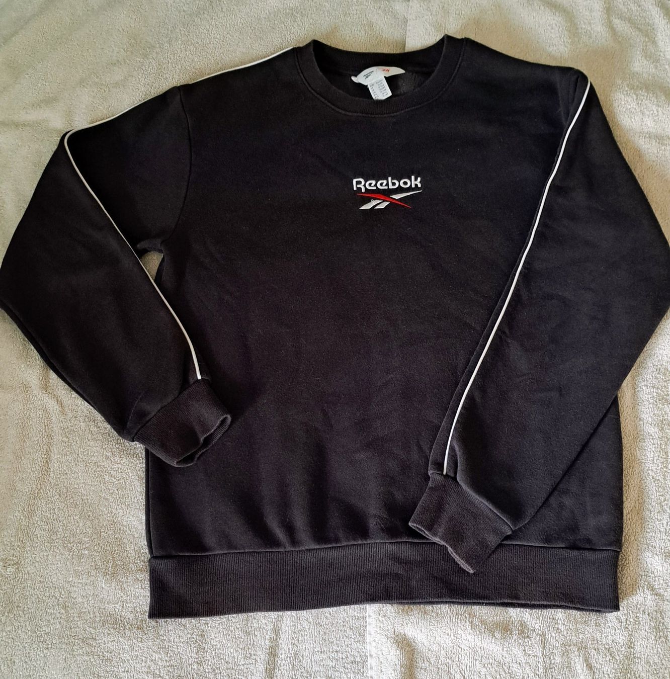 Maglioni & Felpe: Baumwoll Pullover, Grau & Navy, Kinder, Gr.152/164 – Usato da Bassersdorf venduto da mie5 1