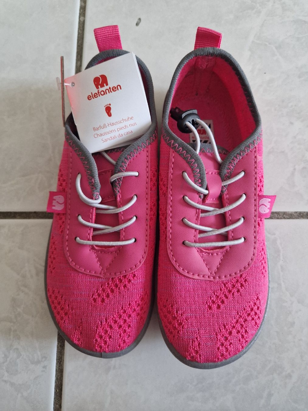 Schuhe für Mädchen: Barfuss Hausschuhe Neu Grösse 30 – Neu und originalverpackt aus Aarburg von augenschmaus8