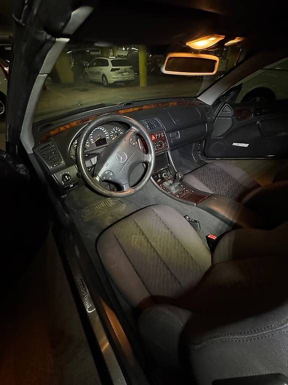 Autos: Mercedes Cabrio 2.0 – Gebraucht aus Chur von Cardinal1 5
