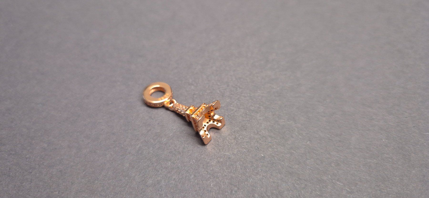 Ciondoli: Silber Charm Eiffelturm +Garantie – Nuovo (secondo la descrizione) da Rotkreuz venduto da Carbone_Bijou-Shop 3