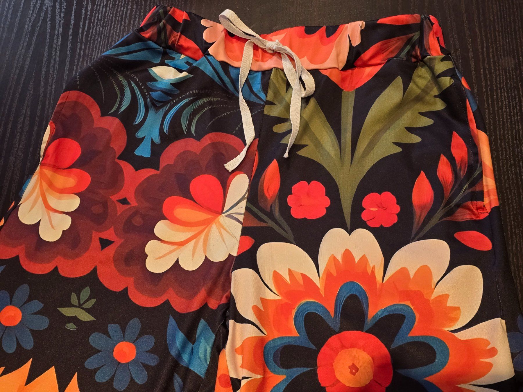 Pantaloni: Pantalon d été "Flowers" T- M – Nuovo (secondo la descrizione) da Les Verrières venduto da kitel79 2