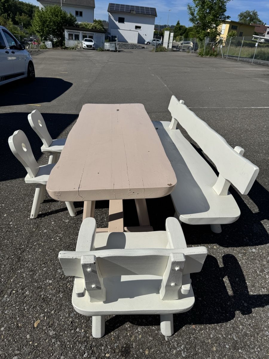 Set di tavolo e panche: Massive Gartensitzgruppe – Usato da Meisterschwanden venduto da Scania78 3