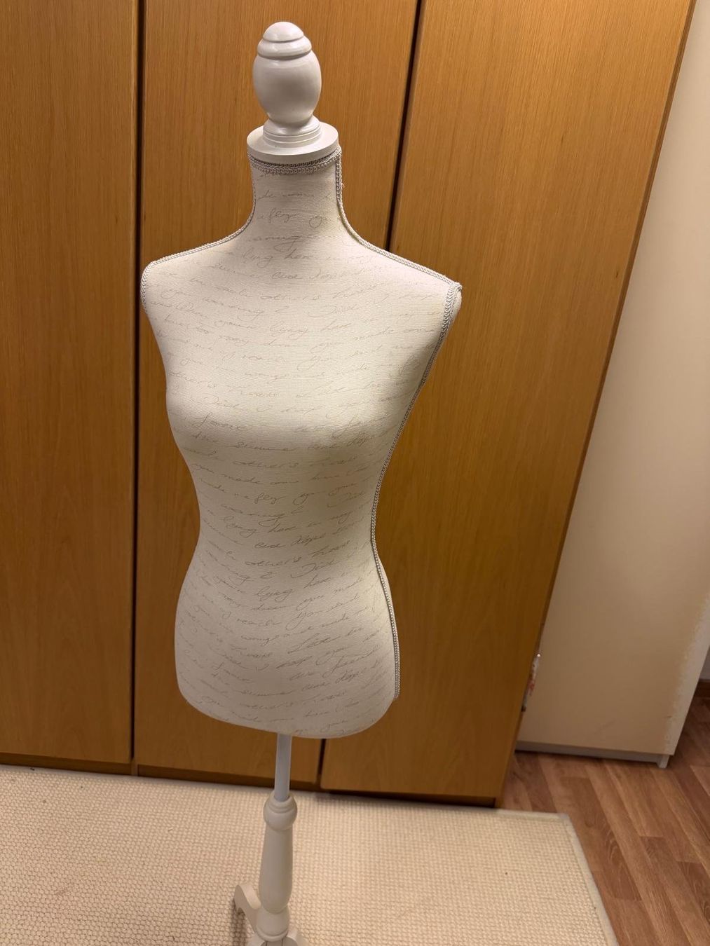 Allestimento di negozi e stand fieristici: Schneiderpuppe Damenbüste Schneider-Torso – Usato da wallisellen venduto da simeli16