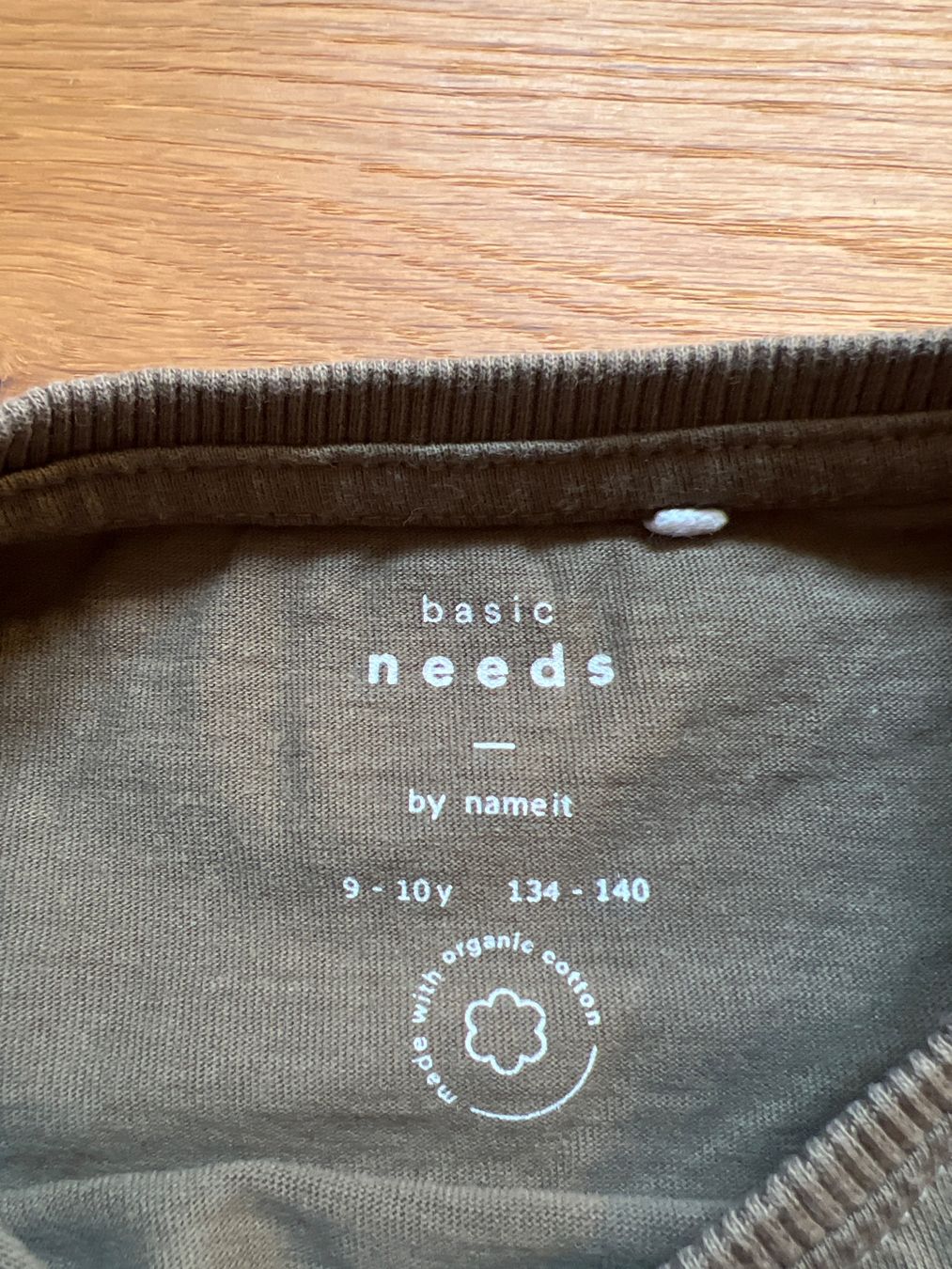 Name It Maglioni & Felpe: Langarmshirt Gr.134-140 by name it – Usato da Lengnau BE venduto da Rubin27 1
