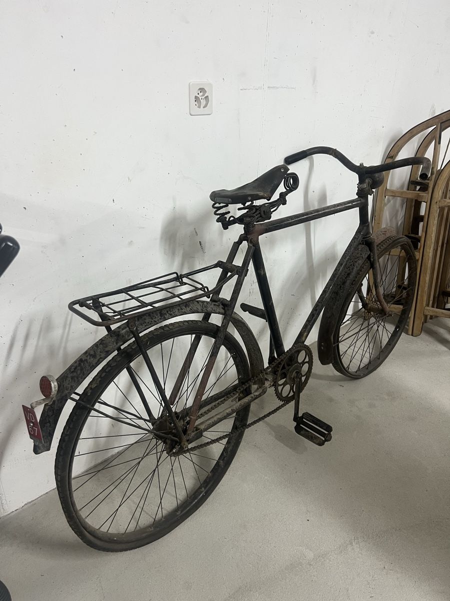Vélos: Vélo ancien – Défectueux à Burtigny par dj1_8wjr 2