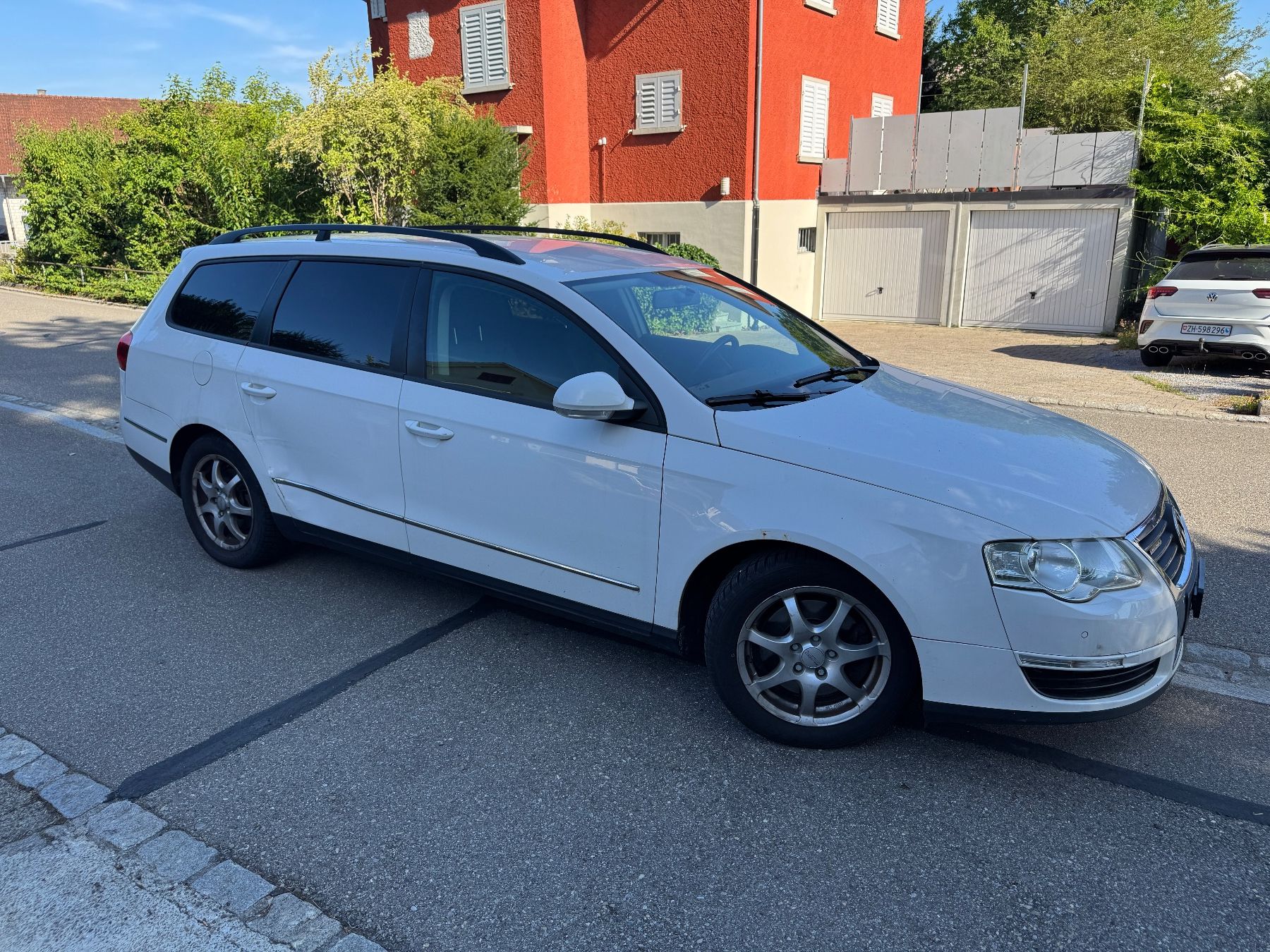 VW Autos: VW Passat 1.9 TDI BlueMotion Trendline – D'occasion à Rüti ZH par Eraymueller 1