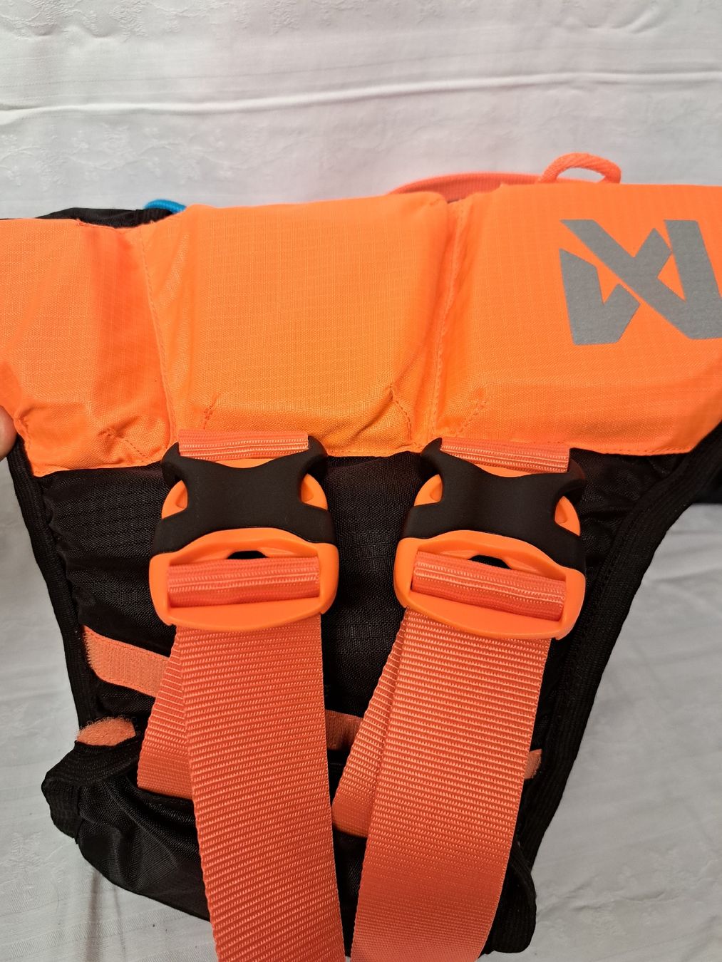 Schwimmwesten: Non-stop Dogwear Schwimmweste, Gr 3 (oder Gr 4) – Neu (gemäss Beschreibung) aus Adligenswil von ala_xc8k 2