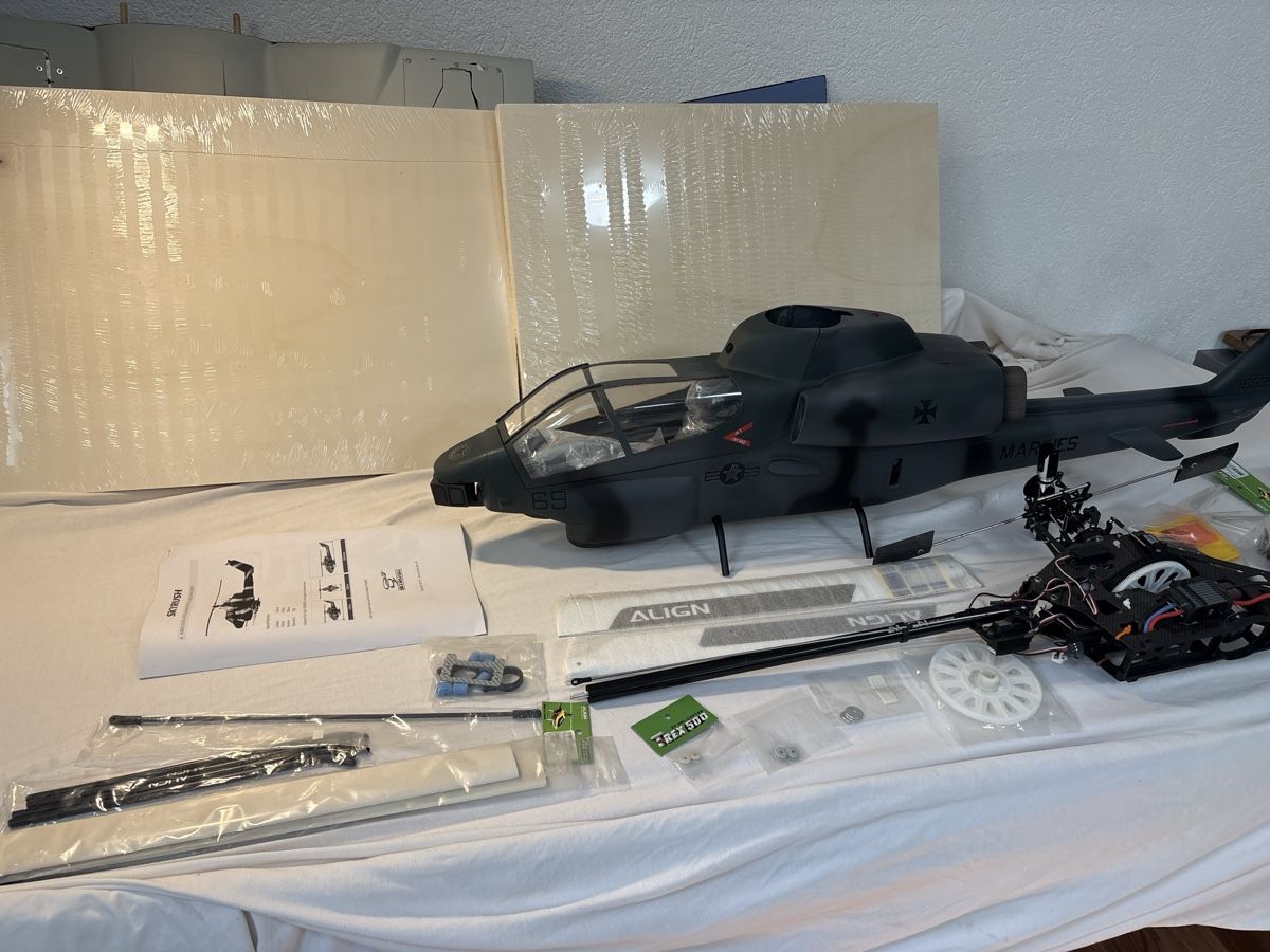 Align RC Modellbau: Scale fuselage AH1 avec mécanique Trex500  – Neu (gemäss Beschreibung) aus St-George von Naught 1