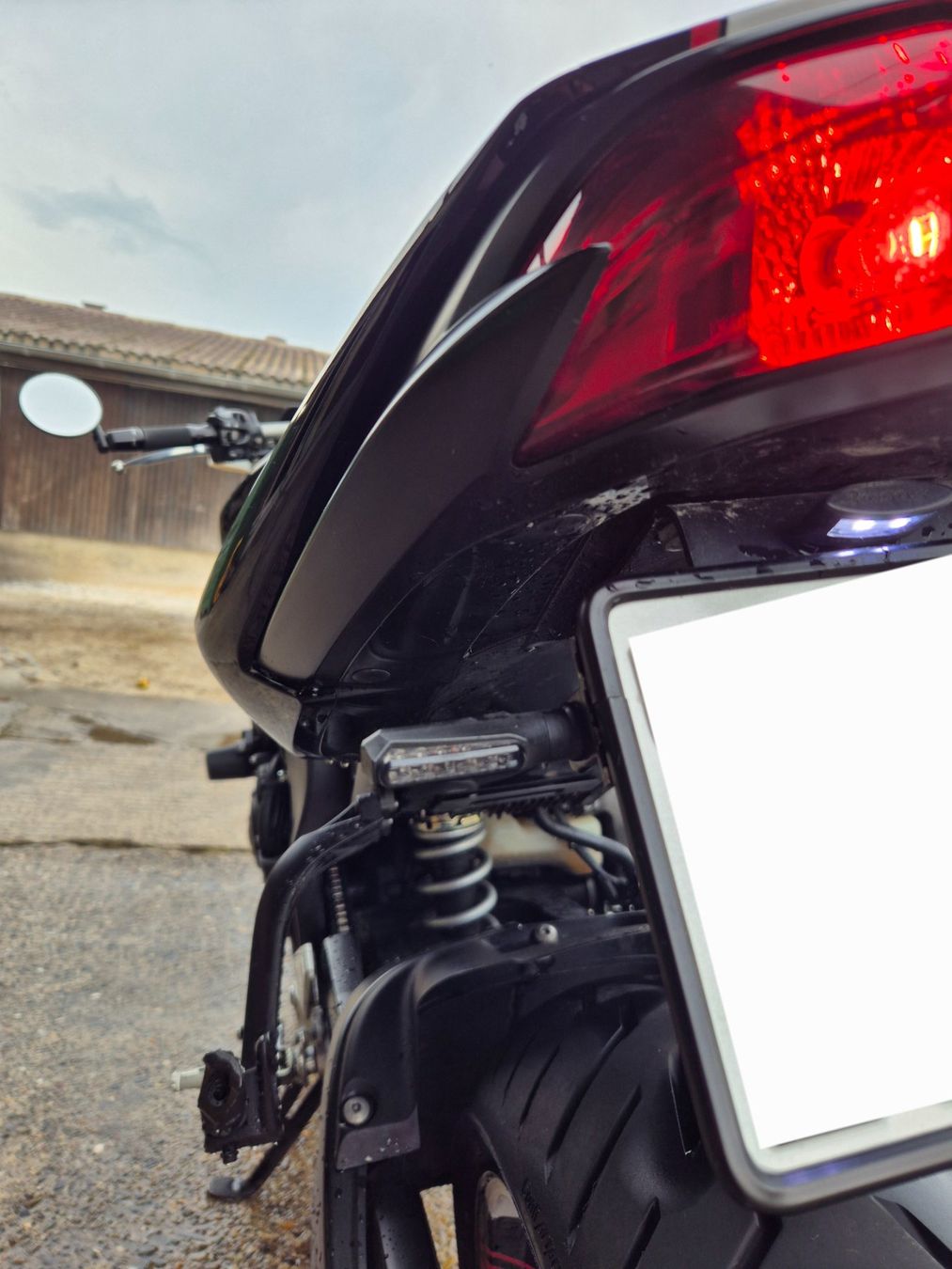 Yamaha Strada: Motorrad Yamaha FZ1-N – Usato da Winden venduto da Lochbihler 5