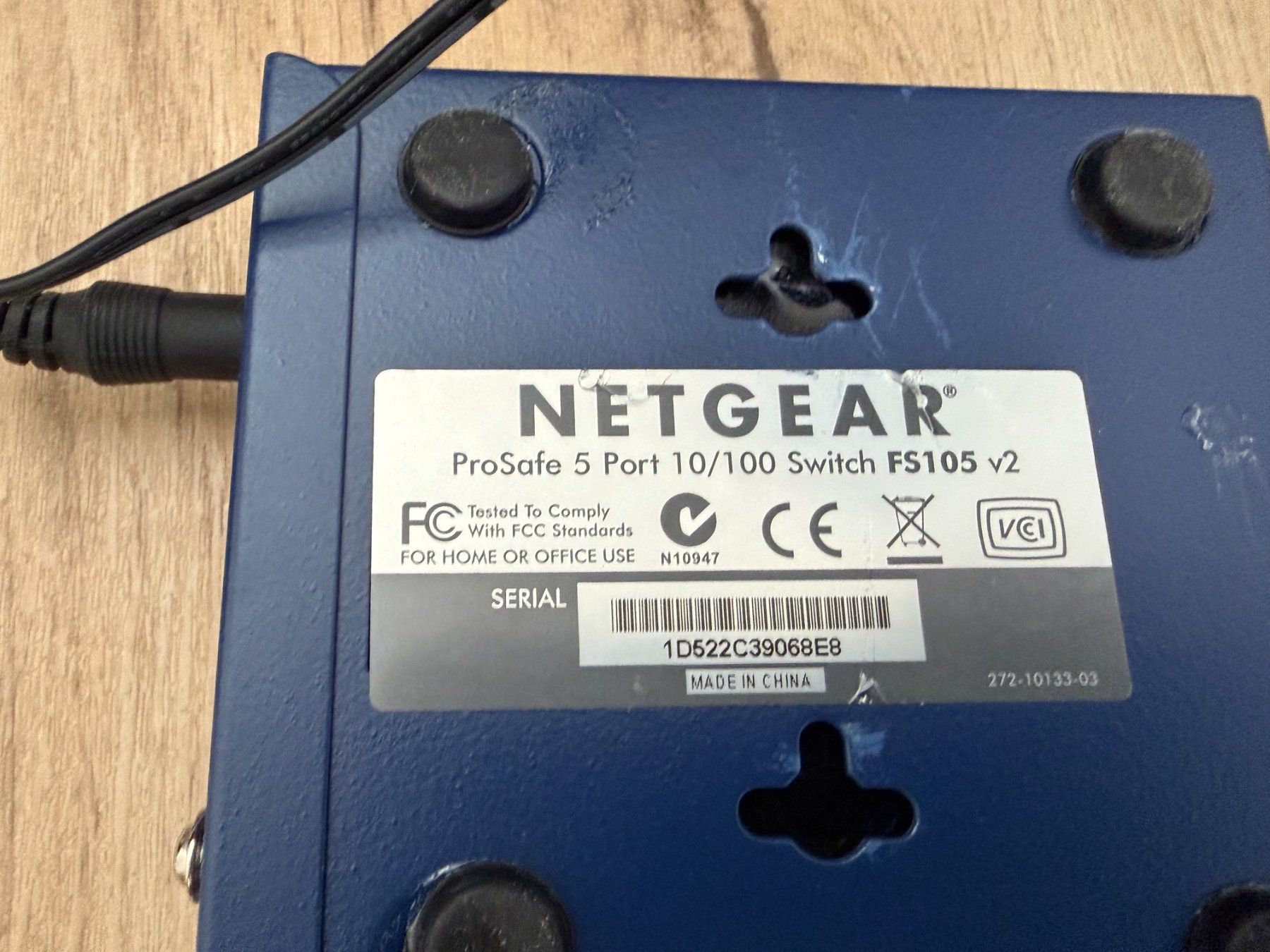 Netgear Hubs & Switches: NETGEAR FS105 5-Port Fast Ethernet LAN Switch Unmanaged – D'occasion à Hägglingen par Mac99 1