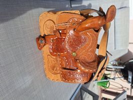 Rare ! Sac à main "Mini Selle de Cheval" en cuir artisanal
