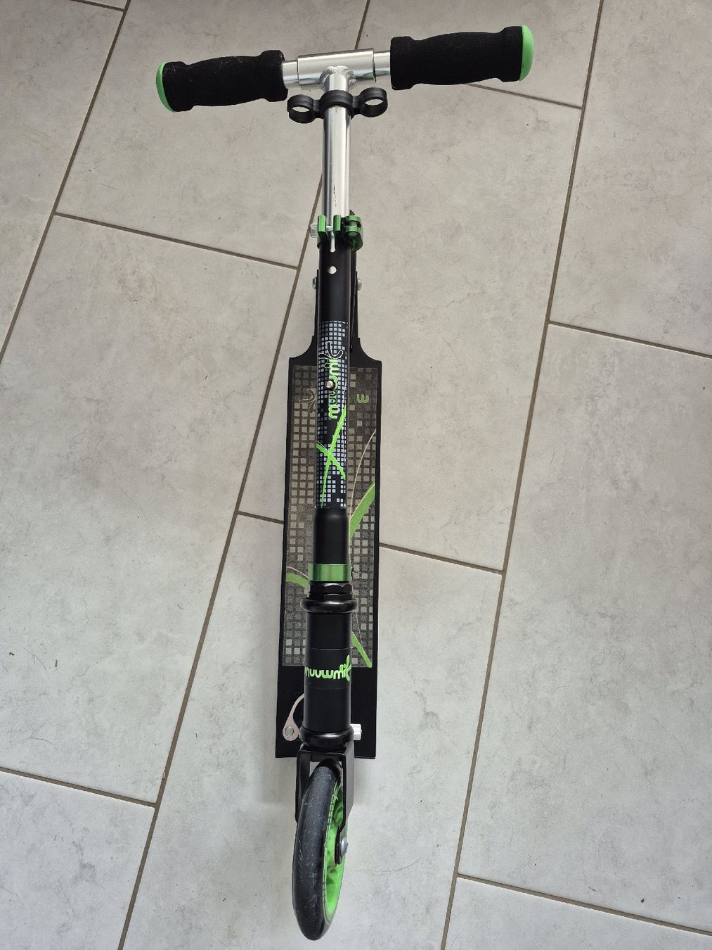 Kickboard: Trotinette – Usato da Bôle venduto da DamedePic