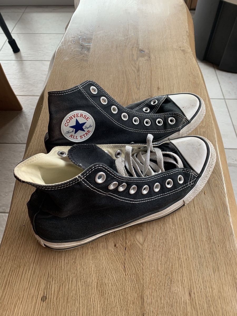 Scarpe da uomo: Converse schwarz Grösse 39.5 – Usato da heiligenschwendi venduto da bonitasunny 2