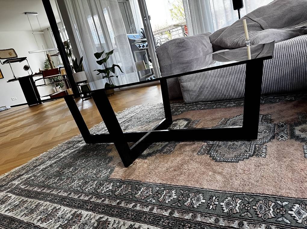Tische: Couchtisch / Glastisch – Gebraucht aus Schmitten FR von fribi93 1