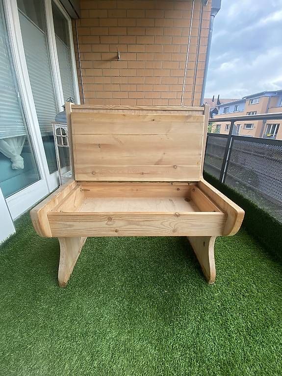 Tischset: Sitzbänke und Tisch – Gebraucht aus Illnau von Gysi01 1