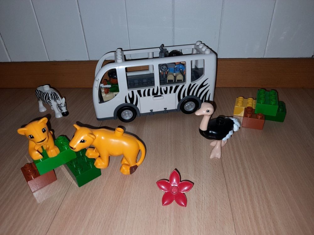 Duplo clearance safari bus