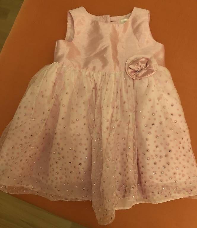 Lotti & Set di vestiti: Kinderkleid/Gala Gr 86/92 – Usato da Oberbuchsiten venduto da etr_2jg5 4