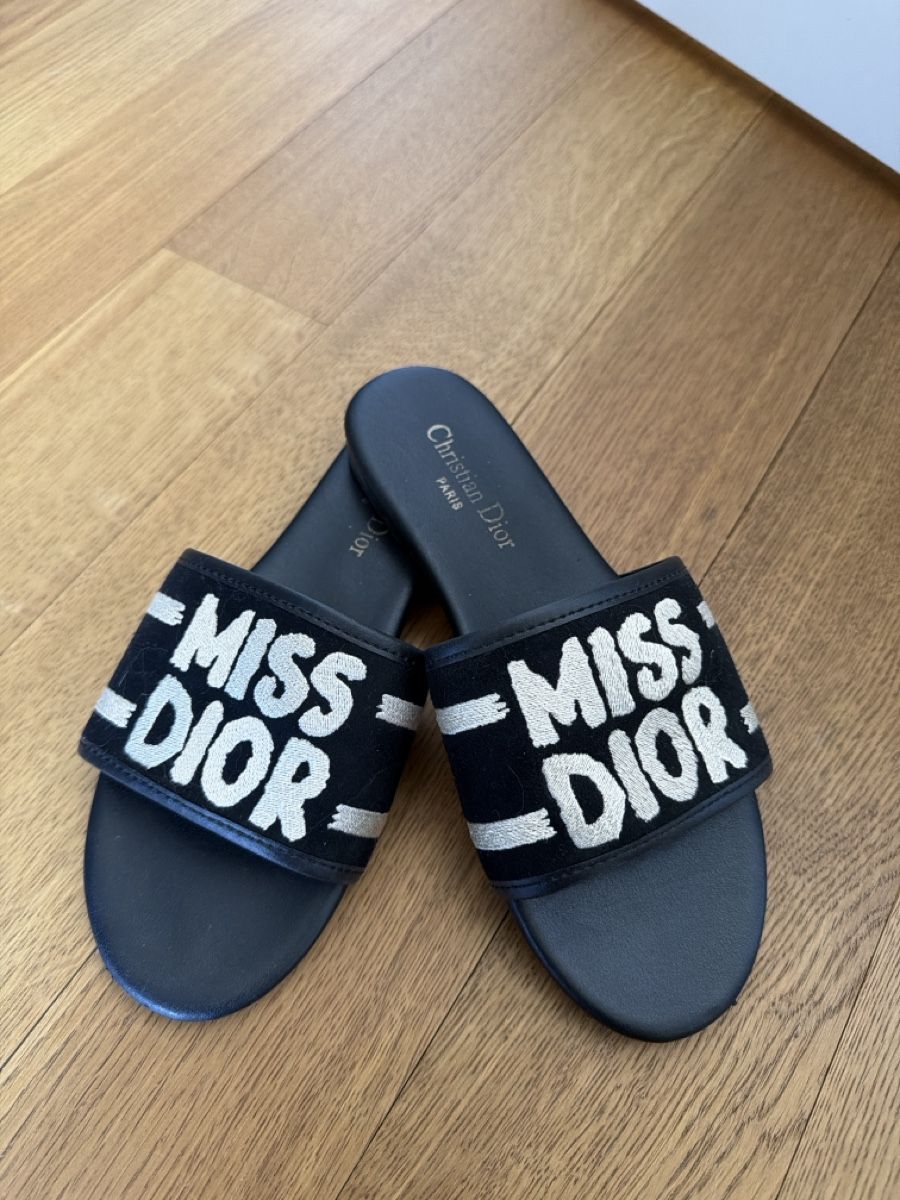Dior Damenschuhe: Miss dior slippers 38 – Gebraucht aus Hausen AG von nik_9sg2