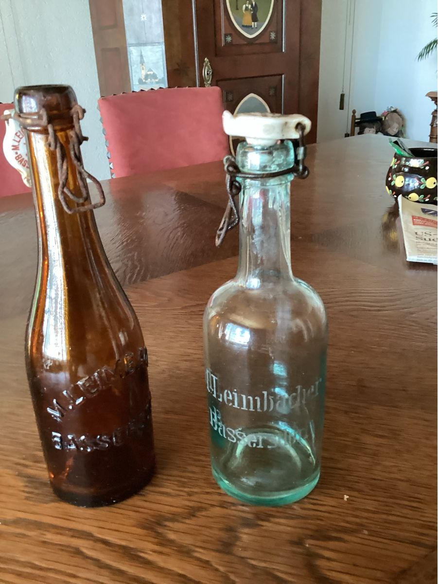Verres, cruches & bouteilles: Bierflaschen – D'occasion à Nürensdorf par Nefre