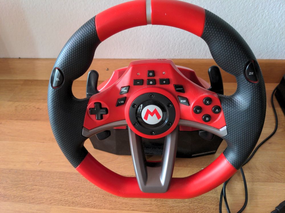 Hori Mario Kart Racing Wheel Pro Deluxe Gaming Lenkrad - kaufen