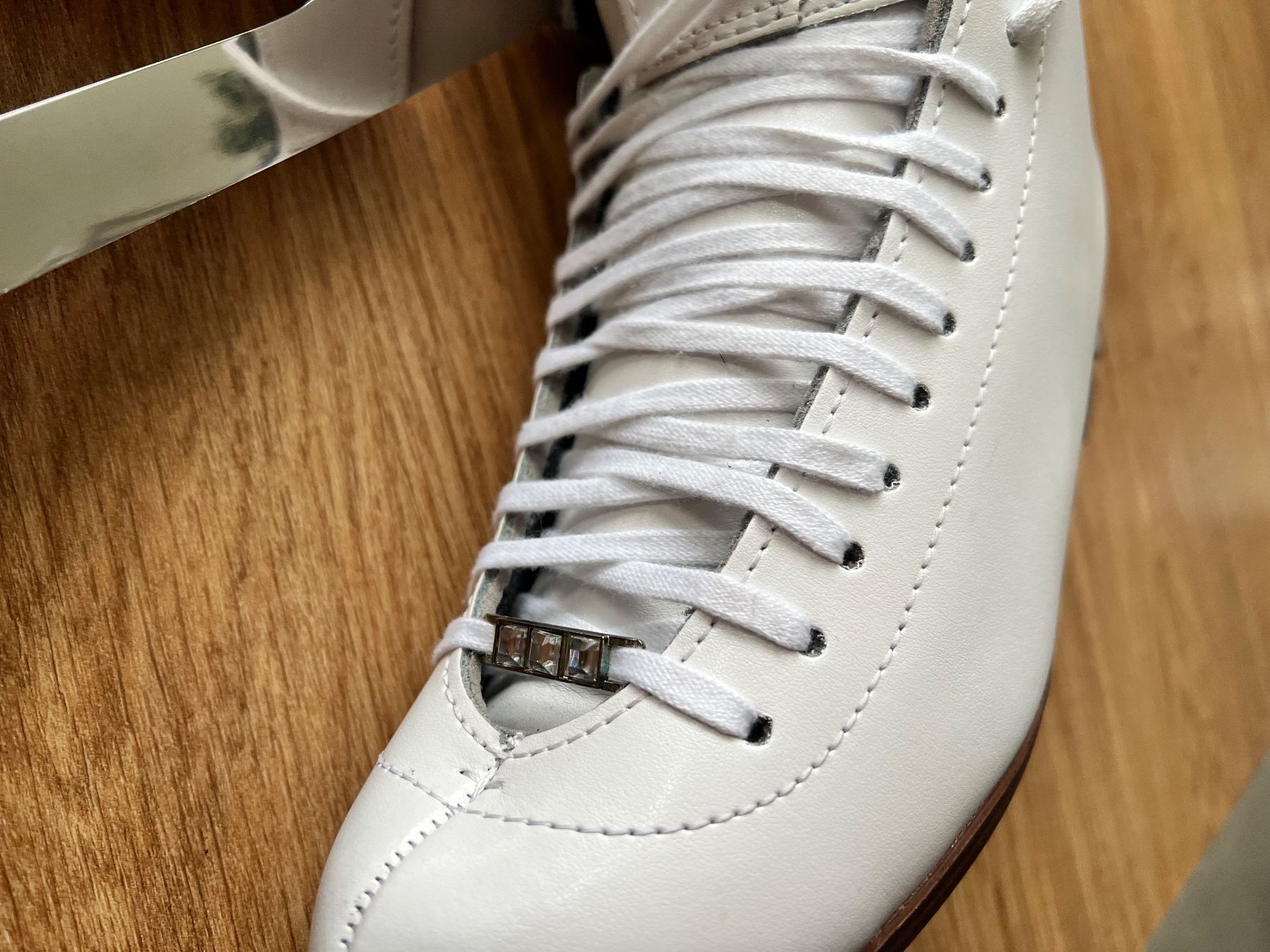 Pattini da ghiaccio: Riedell Diamond Eiskunstlaufschuhe weiss, Grösse 41 – Nuovo (secondo la descrizione) da Winterthur venduto da Hello088x 6