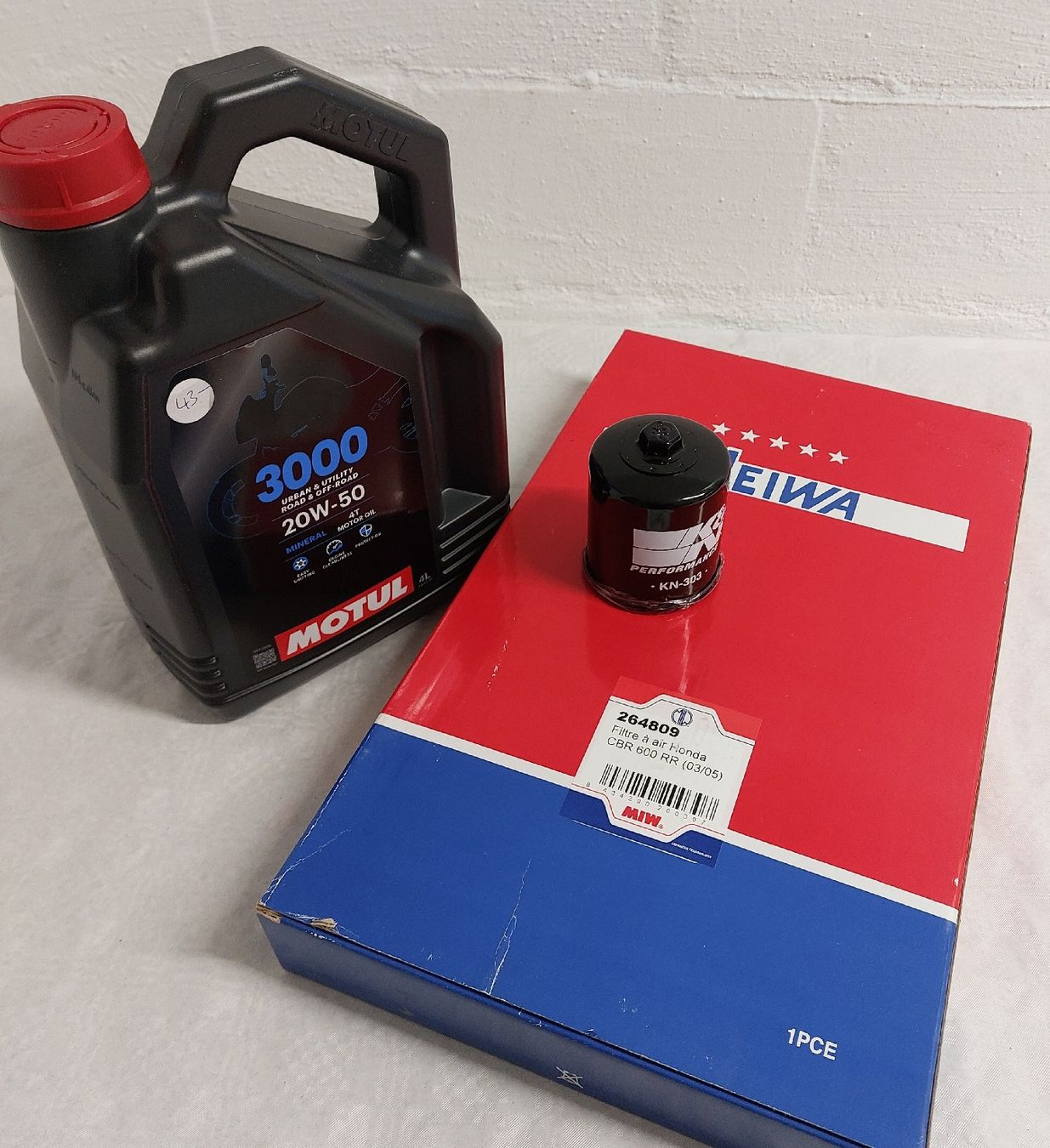 Honda Tutti i ricambio per moto: Honda CBR 600 RR Servicekit – Nuovo (secondo la descrizione) da Niederuzwil venduto da MP-plasch 4