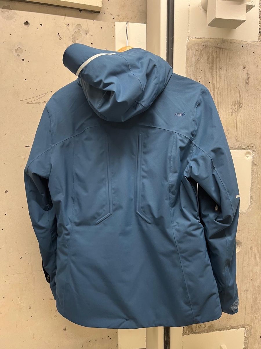 Jacken & Mäntel: Skijacke Winterjacke – Gebraucht aus Zürich von summerinthecity100 2