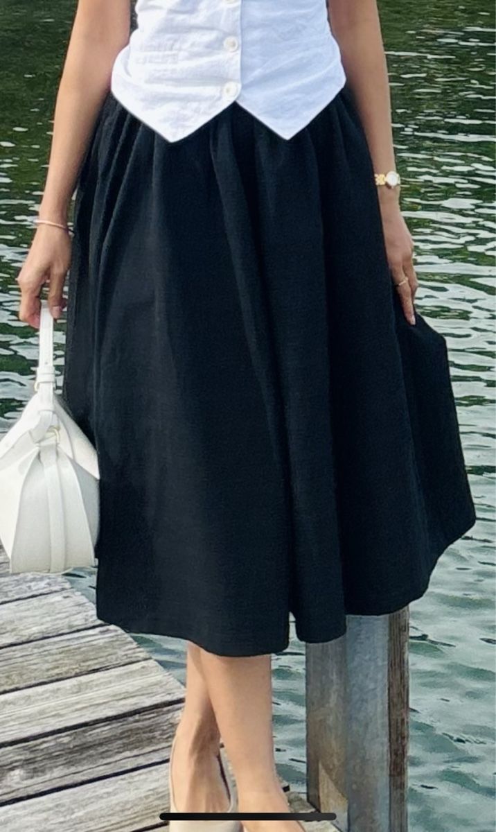 Jupes: Black skirt .S – D'occasion à Rapperswil SG par Gemstonebyyo 1